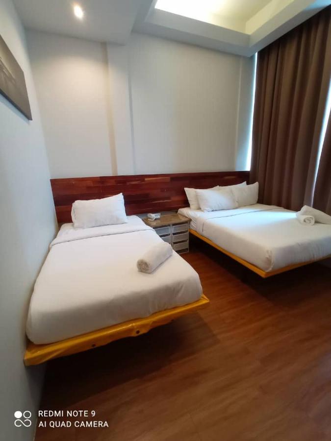 The Riverbank Hotel Kuantan Zewnętrze zdjęcie
